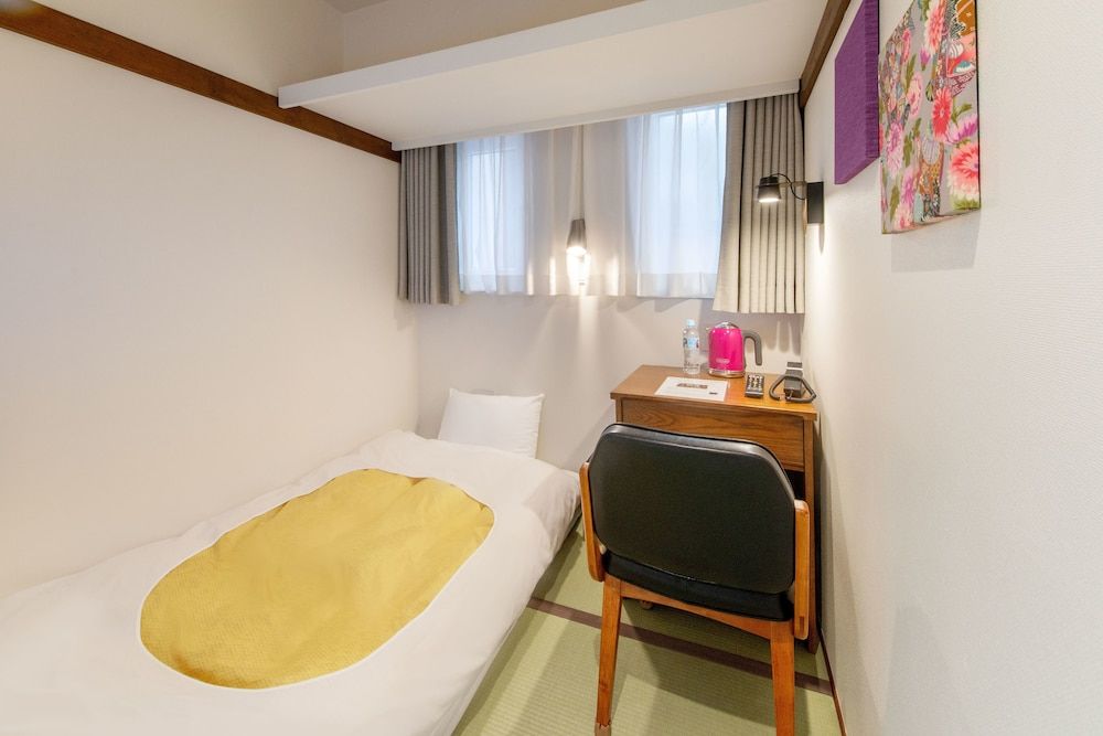 2DHOTEL EMIT SHIBUYAizeG~bgaJj