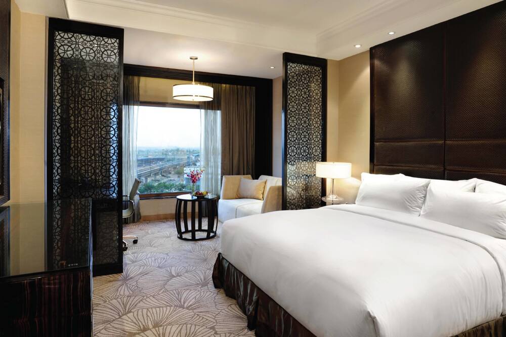 1��-�N���E�� �v���U �j���[�f���[ �}���[�� �r�n�[�� �m�C�_ IHG