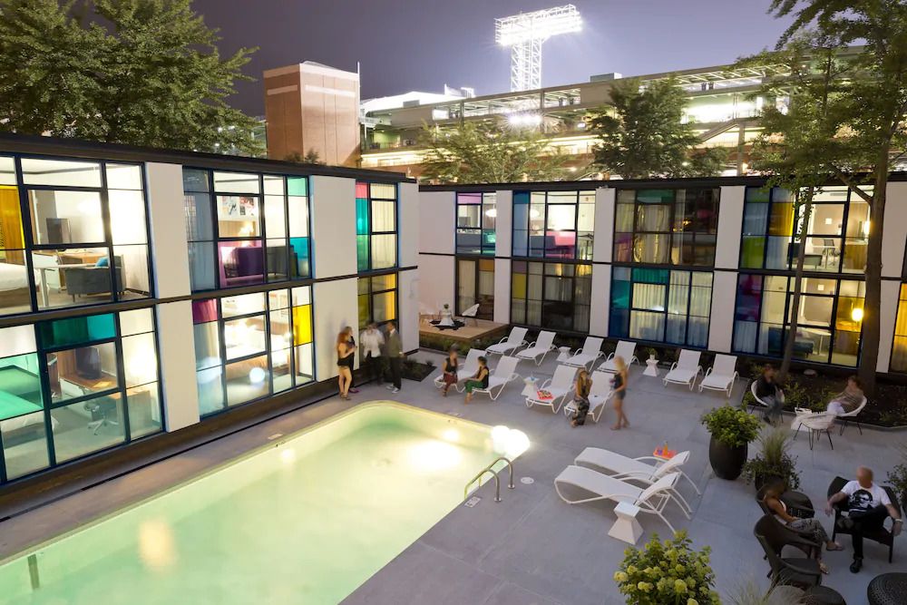 3��-�U �o�[�u �z�e��