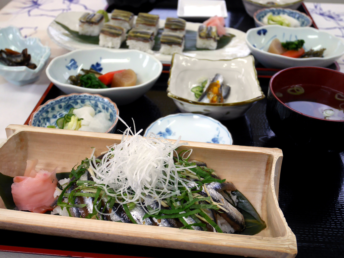 2日目ディナー：海の食処 なむら（南房総市）