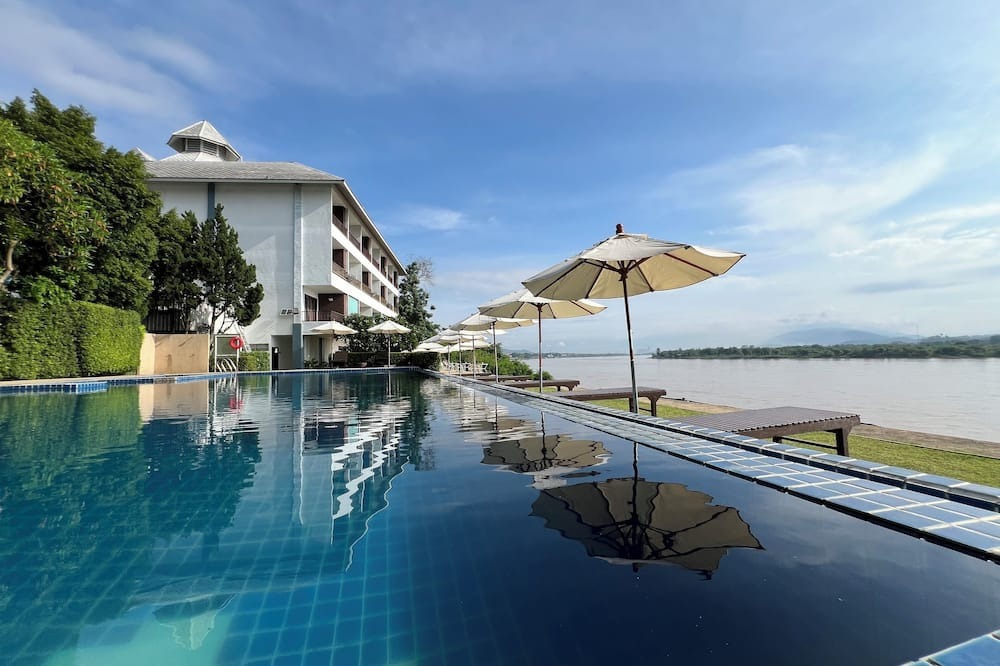 13��-�T�C�A���E�g���C�A���O���E�z�e��