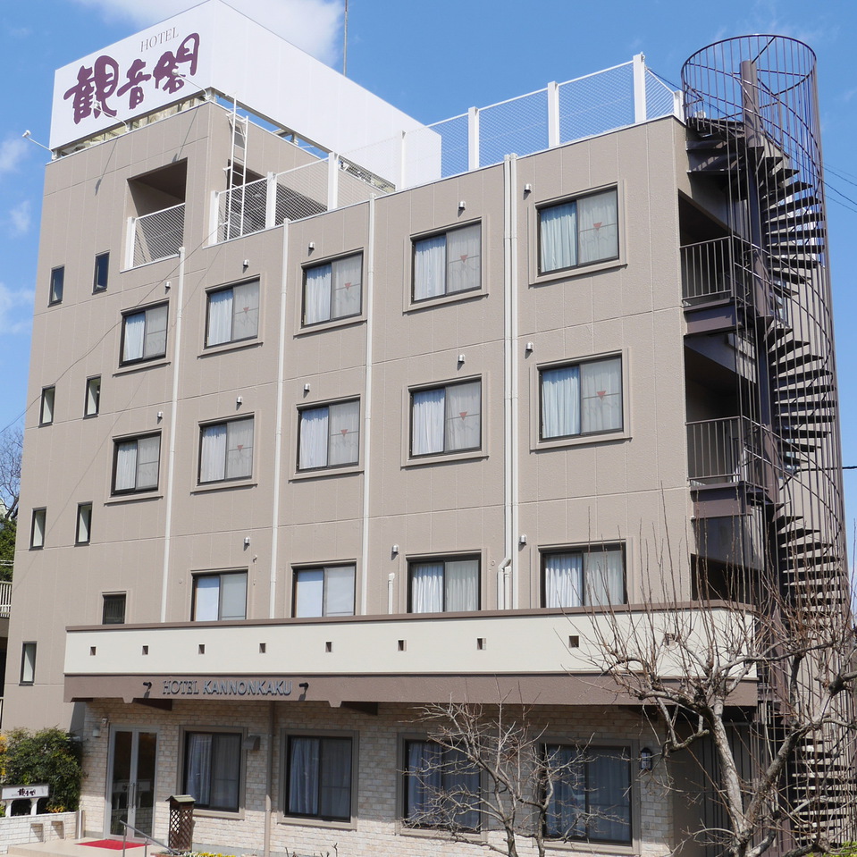 5Dzeωt