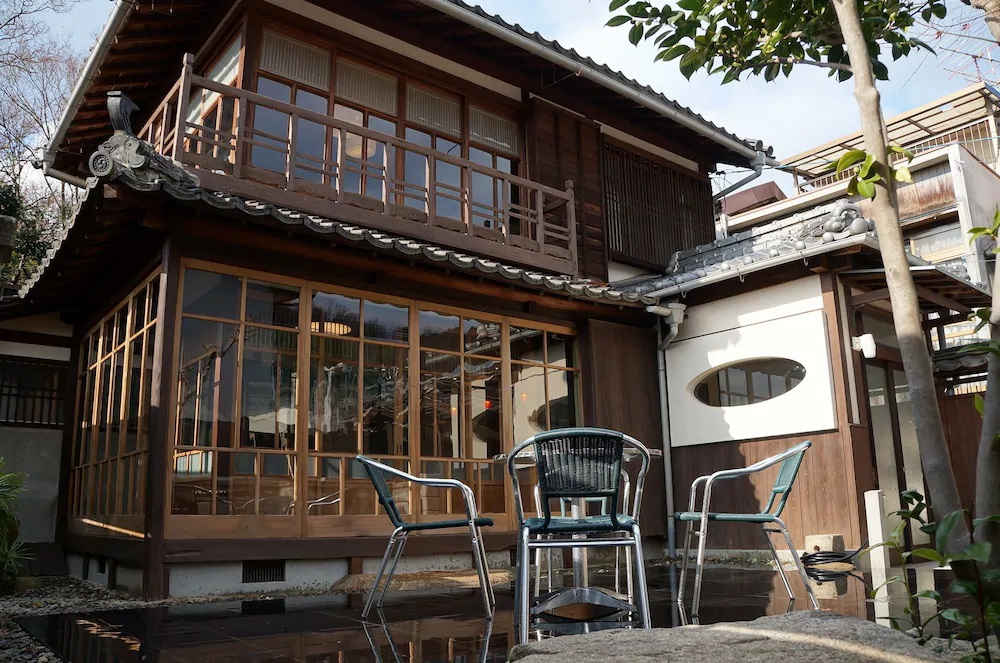 8Dmoons cafe [YJtF