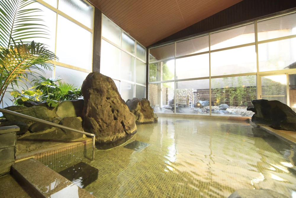 石和温泉で日帰り入浴が楽しめる施設・ホテル・旅館7選