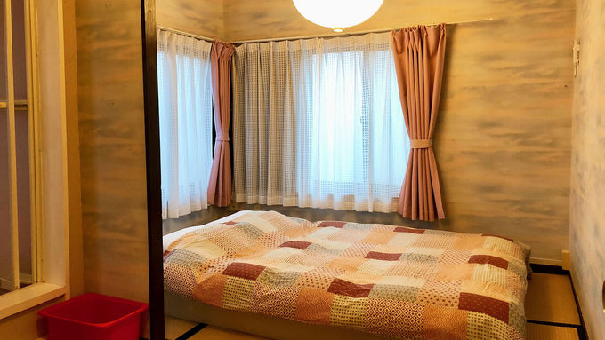 8�DHOSTEL �����m�}�h