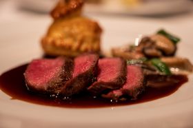 ɂŐlĈӂ邳Ɣ[ł̓RIҏWÎߕԗi20I̋LTlC