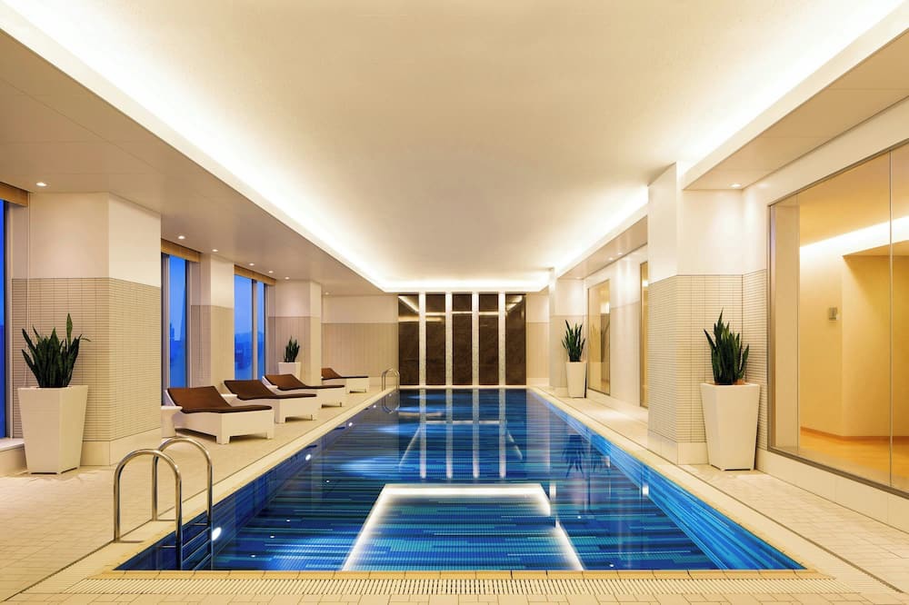 4�D�V�F���g���O�����h�z�e���L��