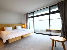 ���c�J��̂������߃r�W�l�X�z�e��5�I �s�S���班������ă����b�N�X�I�̋L���T���l�C��