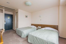 �F�J�̃r�W�l�X�z�e��8�I �ό����o�������[�Y�i�u���ɁI�̋L���T���l�C��