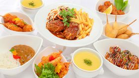 �ɍ��ۉ���Ŏq�A��ɂ������߁I�z�e���E�h10�I�̋L���T���l�C��