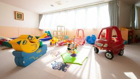 �a�̎R�Ŏq�A��ɂ������߁I�z�e���E�h10�I�̋L���T���l�C��