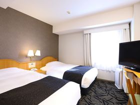 ŃfC[XIe[Nxeɕ֗ȃze̓RR̋LTlC