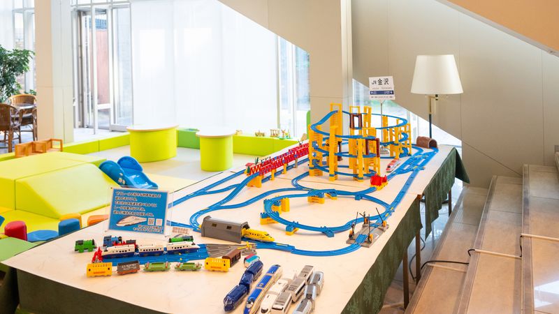 ����Ŏq�A��ɂ������߂̃z�e���E�h�����L���O15�I