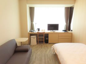 ���������Z���^�[�w�ɃA�N�Z�X�֗��I�������߃r�W�l�X�z�e��8�I�̋L���T���l�C��