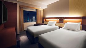 �V����w�ɃA�N�Z�X�֗��I�������߃r�W�l�X�z�e��7�I�̋L���T���l�C��