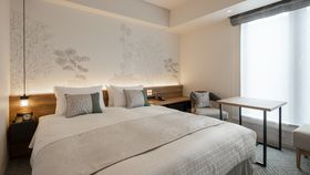 ���V�h�w���ӂ̂������߃r�W�l�X�z�e��10�I ���s�̋��_�ɂ��҂�����I�̋L���T���l�C��