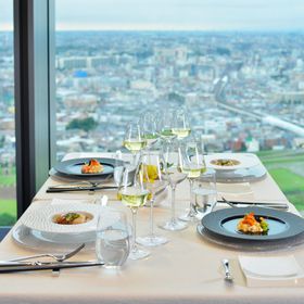 �����J�w�ɃA�N�Z�X�֗��I�������߃r�W�l�X�z�e��10�I�̋L���T���l�C��