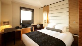 �ʑ��w�ɃA�N�Z�X�֗��I�������߃r�W�l�X�z�e��10�I�̋L���T���l�C��