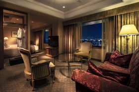 ���{�_�ЂɃA�N�Z�X���₷���I�������߃z�e��10�I�̋L���T���l�C��