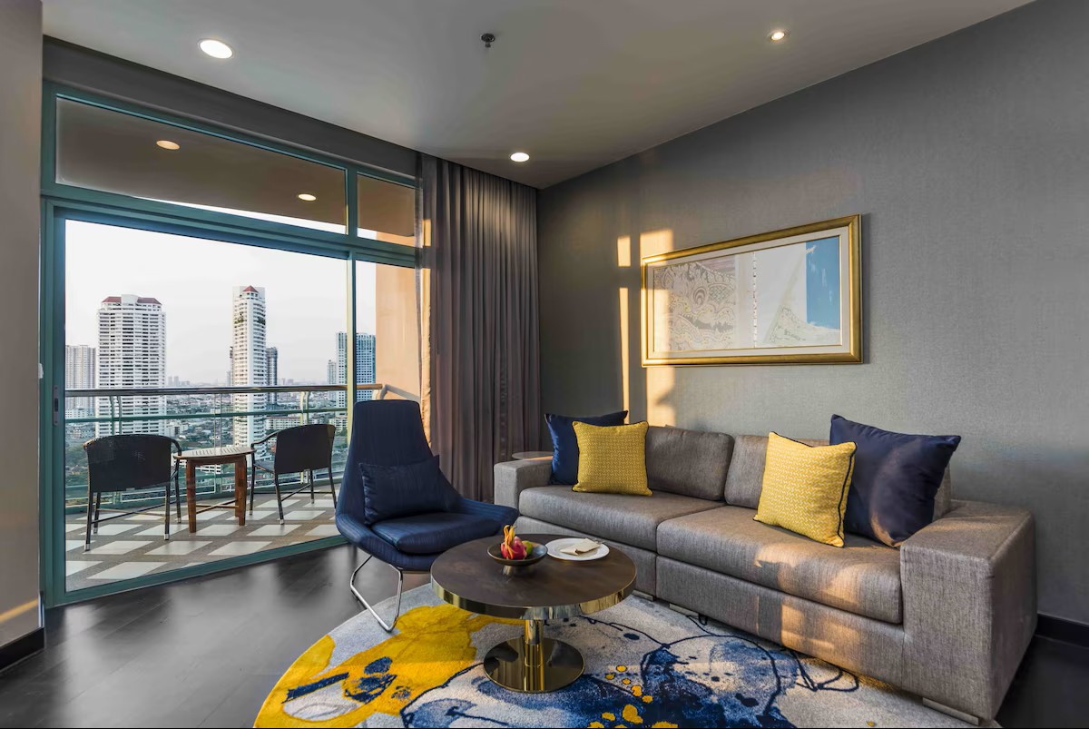 3�D�`���g���E���z�e�����o�[�T�C�g�o���R�N