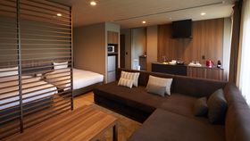 ���c�}�n��z�e���E���قł��l�ł��X�e�C�I��������9�I�̋L���T���l�C��