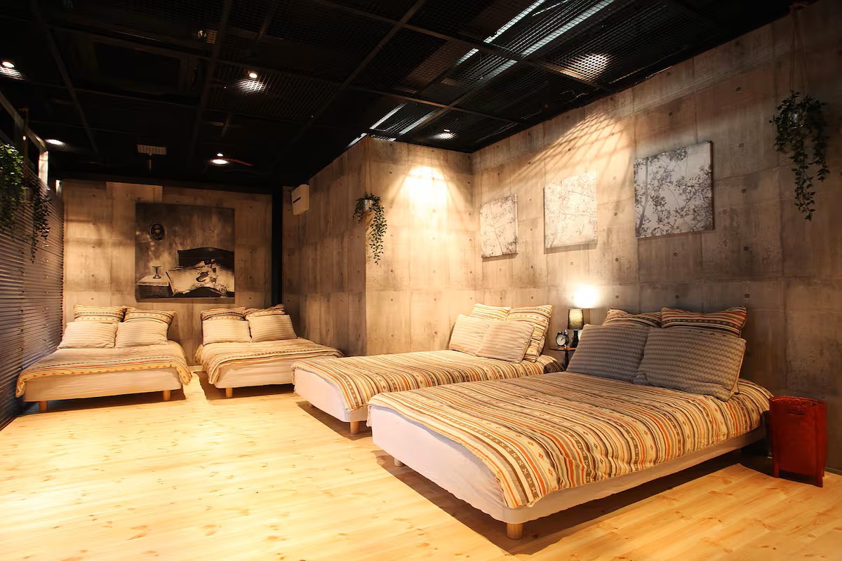 12�D�璹���w����k��3�� �ő�11�l�܂ŏh���\�^���s