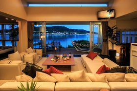 {ŃRe[Wɔ܂IAirbnbŗ\ł閯{10I̋LTlC