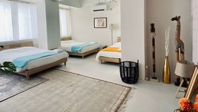 �ߔe�s�ŃQ�X�g�n�E�X�ɔ��܂�I��������7�I�̋L���T���l�C��