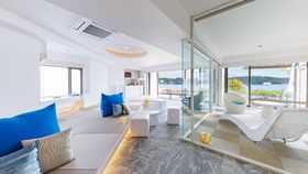 ��ɓ��G���A�ŃX�C�[�g���[���ɔ��܂�I�������߃z�e���E����7�I�̋L���T���l�C��