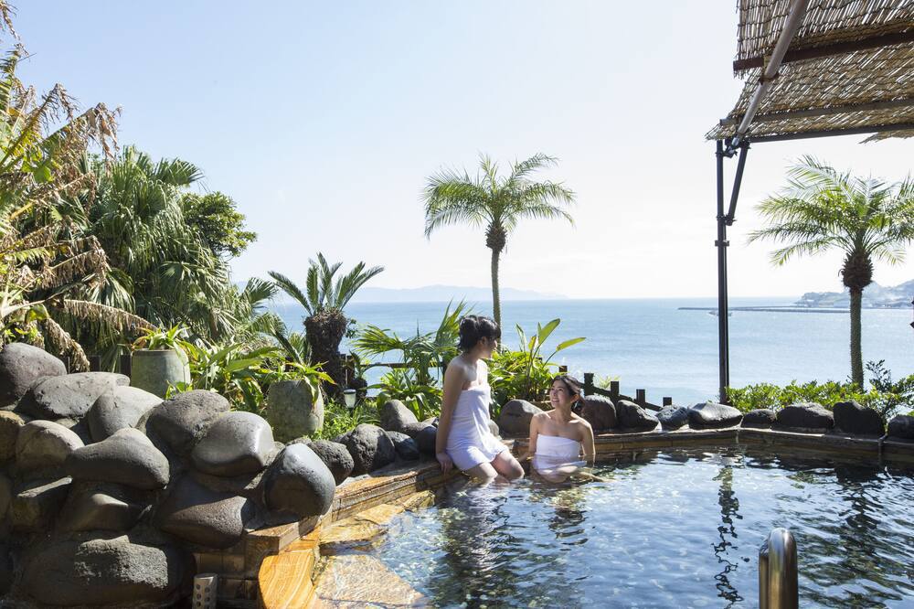 12�D�w�h���C�����z�e��