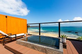 ���c�ŘI�V���C�t���q���ɔ��܂�I�������߃z�e���E����9�I�̋L���T���l�C��