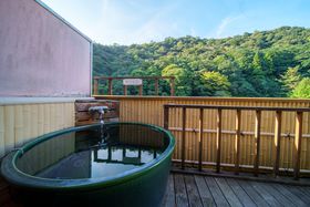 艷ŘIVCtqɔ܂I߃zeE8I̋LTlC