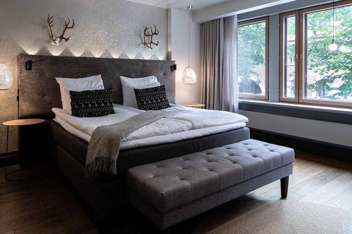 14��-���b�v�����h �z�e���Y �u�����@���f�B