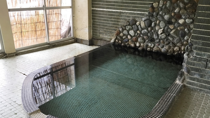 4�D������