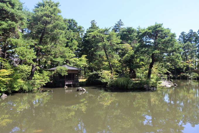 �k������������ �������^�V����