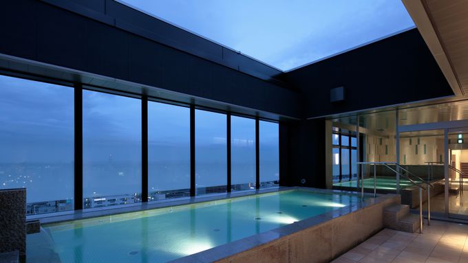 12DJfIzeYiCANDEO HOTELSj