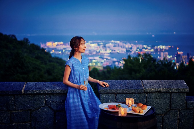 神戸の夜景を一望！神戸ガーデンテラスバーが期間限定オープンの記事サムネイル